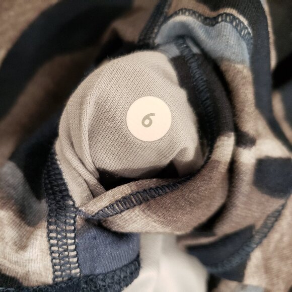 EUC Lululemon Wunder Under Hi-Rise Crop 21" Full-on Luon - Picture 9 of 10